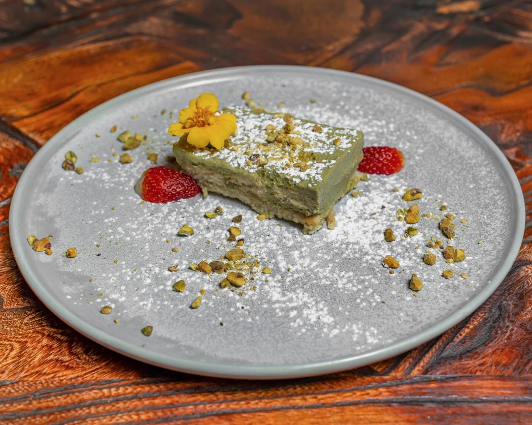 Pistachio Tiramisu Cake